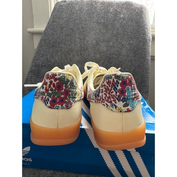 Adidas Gazelle Indoor Liberty London Beige Floral JH7370 Mens 8.5 NEW - Picture 4 of 8
